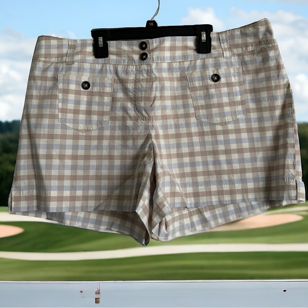 New York & Company Women's Plaid Blue, White, Tan Shorts Button Pockets Size 16